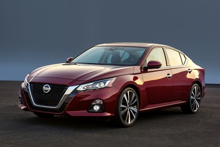 Nissan Altima 2019, el rival del Accord y el Camry se hace más atractivo, pero se despide del motor V6