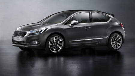 Los DS 4 y DS 4 Crossback son los premium franceses que Audi y BMW no estaban esperando
