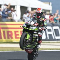 Primer doblete de Jonathan Rea en la temporada de defensa del título