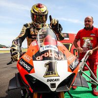 Álvaro Bautista se defiende en Twitter del peso, ataca a Scott Redding y trata un 'wild card' en MotoGP con Ducati 