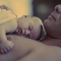 Spotify da el paso, seis meses de permiso por paternidad a ambos progenitores