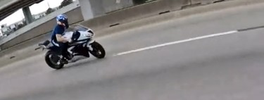 Este motorista irresponsable te enseña cómo es sobrevivir a un espantoso shimmy a más de 200 km/h 