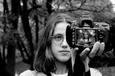 Si te haces muchos selfies quizá tienes un problema de autoestima