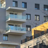 Tengo una terraza en casa y quiero cerrarla, usarla como trastero o poner una barbacoa: esto es lo que dice la Ley