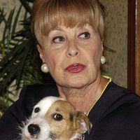 "El teatro y la televisión pierden a una grande". El reparto de 'Aquí no hay quien viva' se despide de Gemma Cuervo