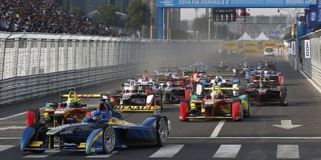 Aficionados proponen a Zaragoza para la Fórmula E