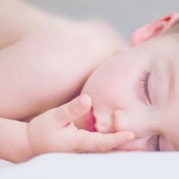 Mi bebé tiene mocos y le cuesta respirar, ¿qué hacer para que se sienta mejor?