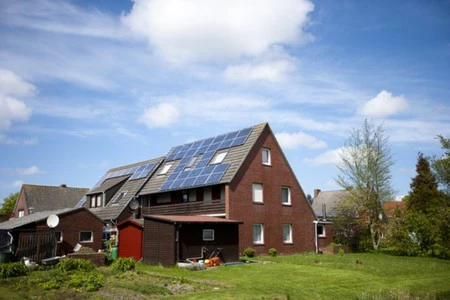 Energía solar fotovoltaica para autoconsumo ¡Ahorro seguro! 