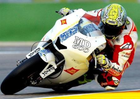 Honda entrega por fin los motores de Moto2 a los equipos