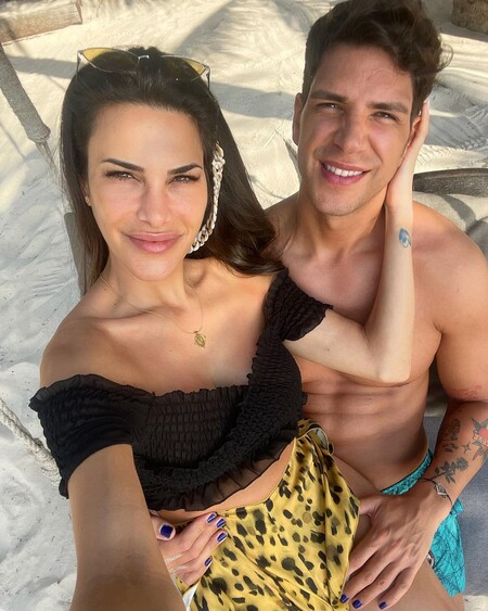 Diego Matamoros y Carla Barber pasan por una nueva crisis de pareja: viven separados y solo uno ha podido quedarse con el perro