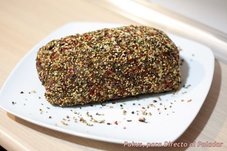 Receta de solomillo en costra de pimienta y mostaza