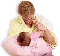 Cojín para el brazo de mamá un poco extraño