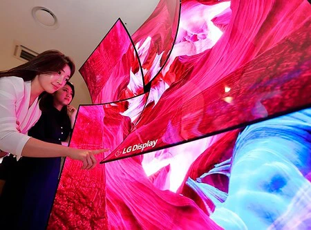 LG フレキシブル スクリーン