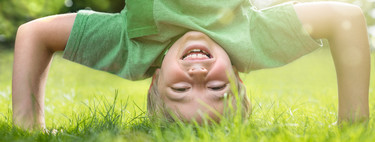 ¿A tu hijo le han aparecido manchas blancas en los dientes definitivos? Quizá no se los esté cepillando correctamente 