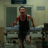 Netflix no la está promocionando mucho, pero puede ser la película de zombis más brutal y visceral que veas este verano 