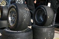 La industria en contra de la obligatoriedad del control de presión de neumáticos