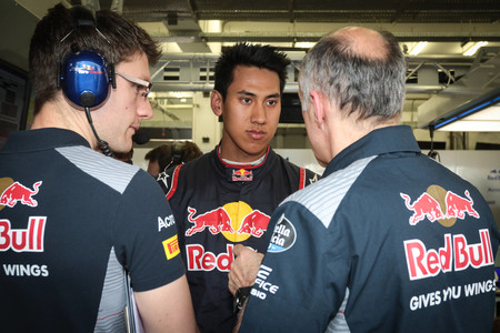 P 20170418 00261 News