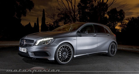 Mercedes-Benz A 45 AMG