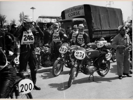 Ducati Marianna en competición