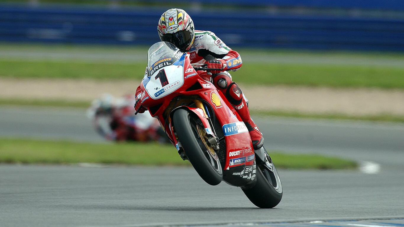 Cuando las motos bicilíndricas dominaron el mundial de Superbikes: cuatro bestias que marcaron la era dorada del WSBK