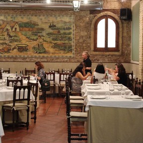 Cierra el restaurante centenario Palace Fesol de Valencia, la icónica casa de arroces y paellas de cinco generaciones 