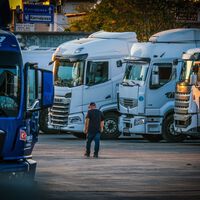 Juan García, transportista autónomo: "Tras 48 años, 6 meses y 29 días de trabajo me jubilo, (...) conlleva mucha dedicación y muchas horas"