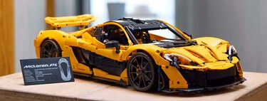 Te vas a dejar el sueldo y lo sabes: el nuevo McLaren P1 de LEGO tiene alerón funcional y un impresionante V8 en miniatura