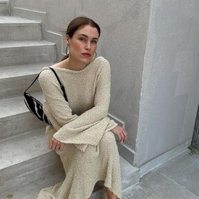 Cinco vestidos de Massimo Dutti elegantes y sofisticados que garantizan vestir bien a los 40, 50 y 60 años esta primavera-verano 