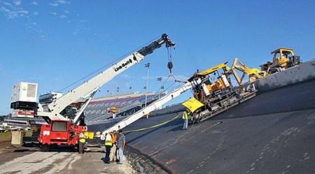 Así se asfalta el Daytona Speedway