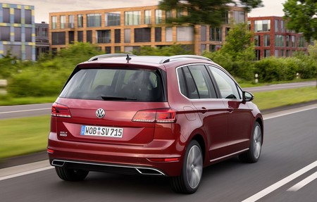 Volkswagen Golf Sportsvan Tsi 2017 R5 Jpg