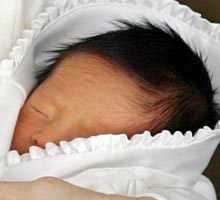 Las empresas japonesas pagan a sus empleados por tener bebés