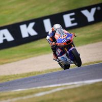 Arón Canet evita la segunda pole consecutiva de Pedro Acosta y Mattia Pasini hace la épica en Mugello