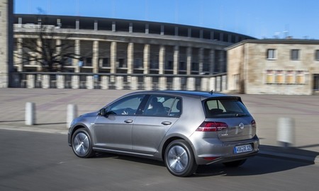 Ojo con Alemania: en un mes se venden más coches eléctricos que en España en todo un año