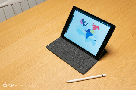 Trabaja y juega con el iPad (2019) Wi-Fi + Cellular de 128 GB, la tableta de entrada más completa de Apple