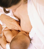 Los bebés amamantados conservan sus reservas de hierro a los 6 meses