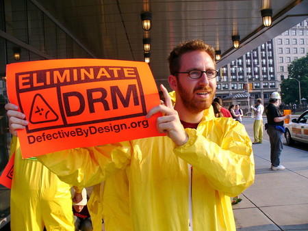 Contra toda objeción, el World Wide Web Consortium aprueba su controvertido estándar de DRM para la web