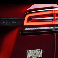 Tesla se siente Ferrari: te multará si revendes pronto un Model X o un Model S