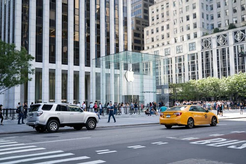 Foto de la Apple Store de Fifth Avenue, en Nueva York