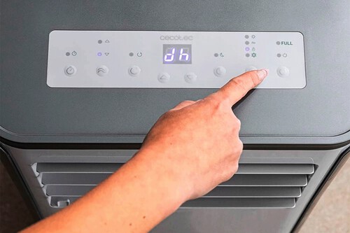 Tres aires acondicionados portátiles baratos para una ola de calor (y el único que no recomendaría)