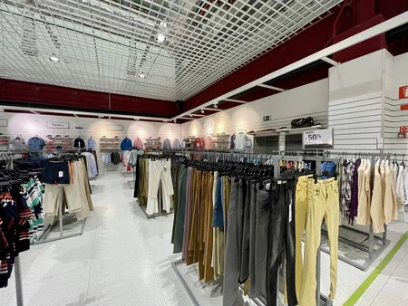 Outlet Eci