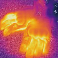 En el Amazon japonés venden el invento revolucionario para ir en moto en invierno. Y vale una miseria 