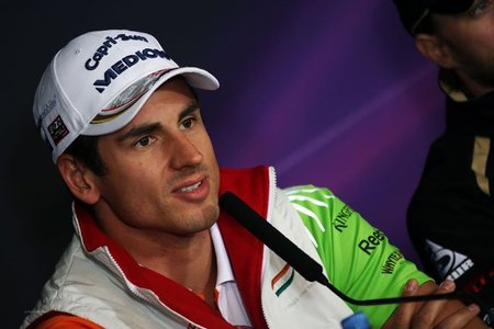 Adrian Sutil sorprendido de no tener asegurado un asiento