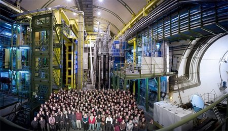 El Gran Colisionador de Hadrones confirma la ecuación de Einstein