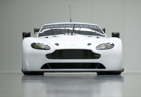 Aston Martin Vantage Gte 2016 Front
