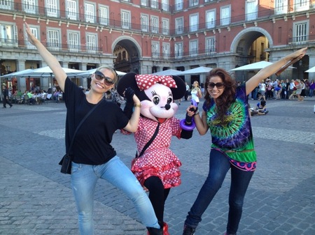 Soraya Arnelas y Pastora Soler, amigas y residentes en Madrid... ¿qué estarán tramando?