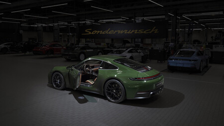 Porsche 911 Cuarenta Edition 2024 0