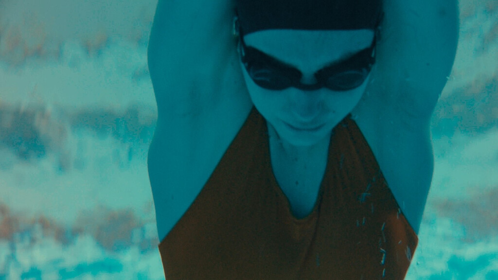 ‘La cronología del agua’ es un debut arriesgado y vibrante para Kristen Stewart. Pero su primera zambullida apenas chapotea en un inmenso caos emocional