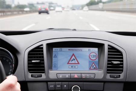El sistema 'Car-to-Infraestructure' de Opel nos evitará tormentas