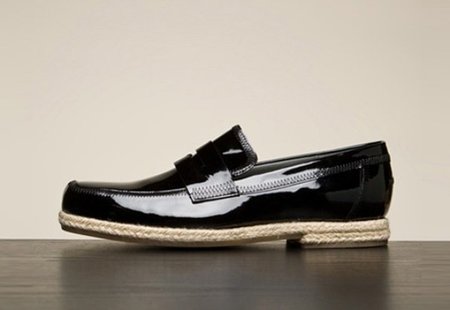 Viktor & Rolf: charol y esparto en un mismo zapato es posible