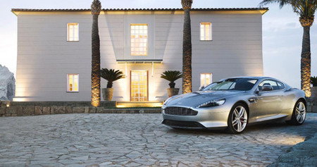 Aston Martin registra nombres para el sucesor del DB9